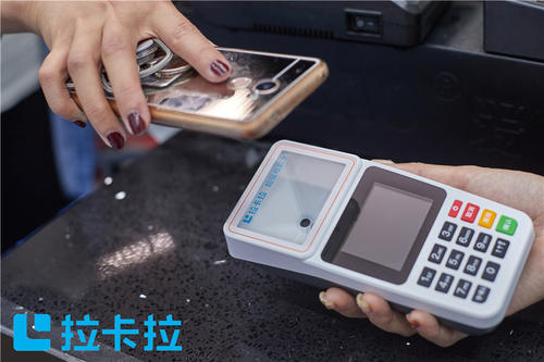 廣發(fā)已經(jīng)大面積風(fēng)控個(gè)人pos機(jī)刷卡，更換支付方式是最佳解決辦法 